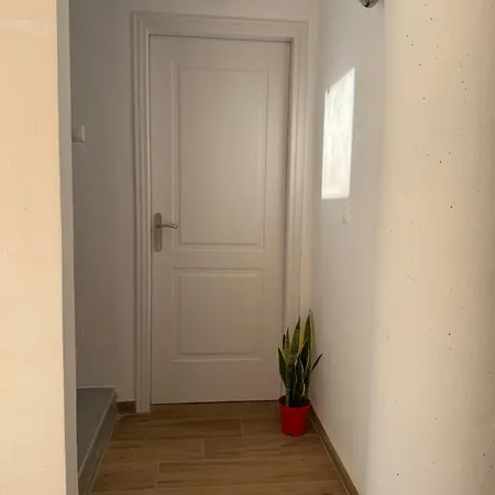 Marathias * Leonídion